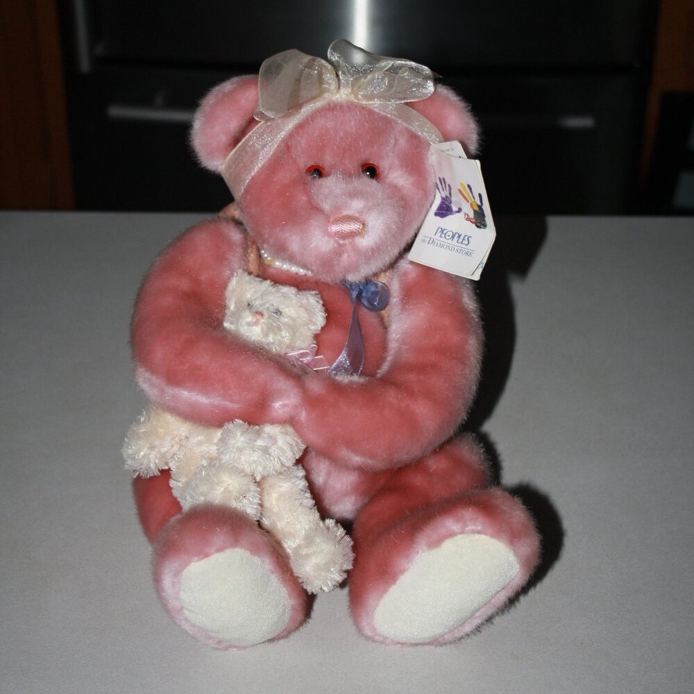 GUND BEAR - With backpack for hiding surprises
